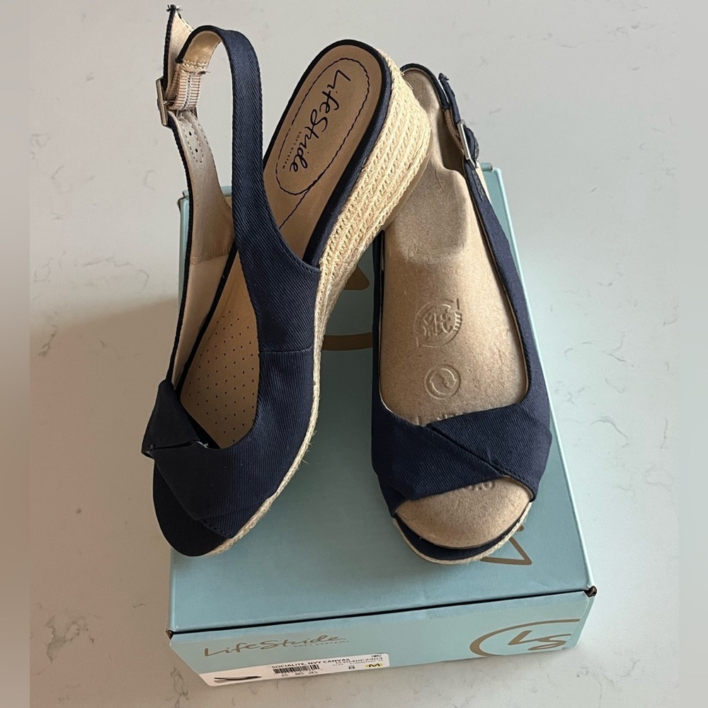NWT Life Stride Socialite Wedge Sandal - Picture 5 of 11